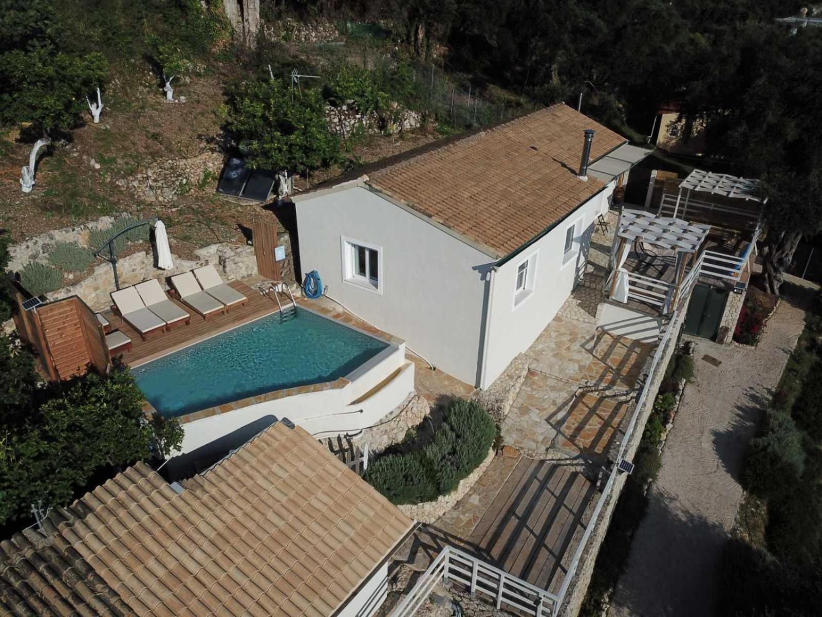 Case de vacanță Kalyva Country House, With Private And Pool